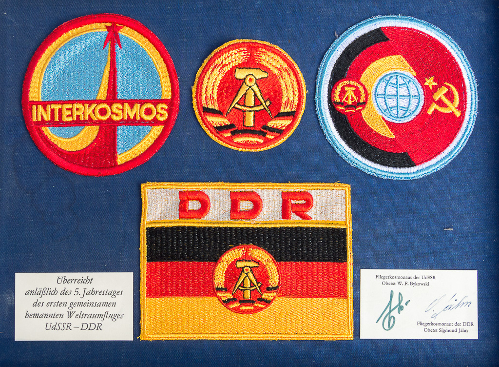 Embleme der Sojus-31-Mission aus Anlass des 5. Jahrestages