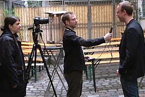 Markus Beckedahl (rechts), gefragter Interviewpartner auf der re:publica XI | Foto: © Jörg Wagner