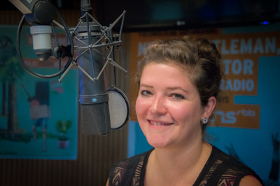 <b>Nina Klippel</b> im radioeins-Studio - 20150912__DSC6012_klippel_nina_400